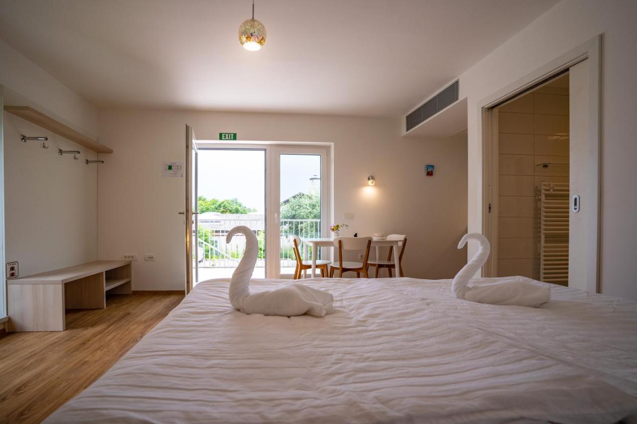 Accommodation Baron Ljubljana Ngoại thất bức ảnh